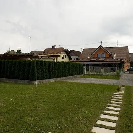Villa Vila Smarca Remodeled House With Pool Kamnik