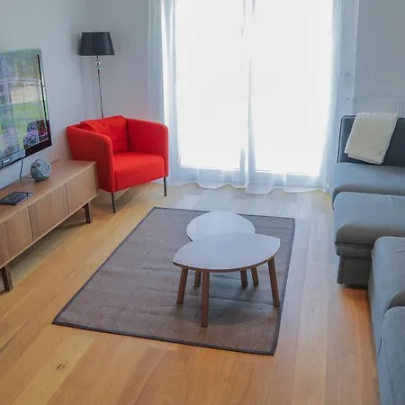 Vila Smarca Remodeled House With Pool